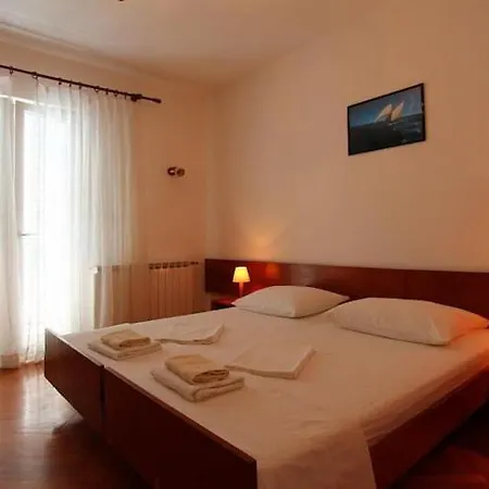 Zec - With Terrace 3 Adults *